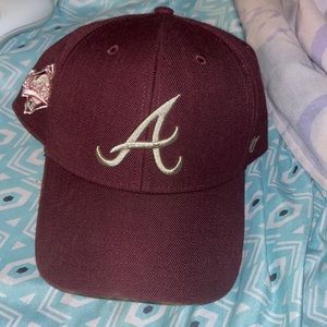 47’ burgundy and khaki Atlanta braces cap